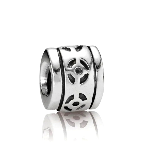 Retired Pandora Sterling Silver Open Circle charm bead - Picture 1 of 4
